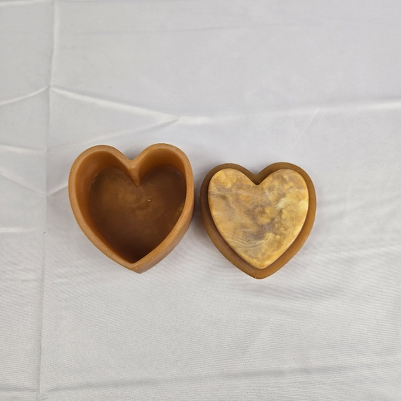 VTG 1974 Design Gifts Intern'l Seagulls Incolay Stone Carved  Heart Trinket Box - Picture 9 of 12